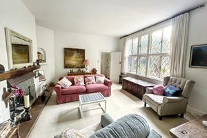 2a Preston Park Avenue